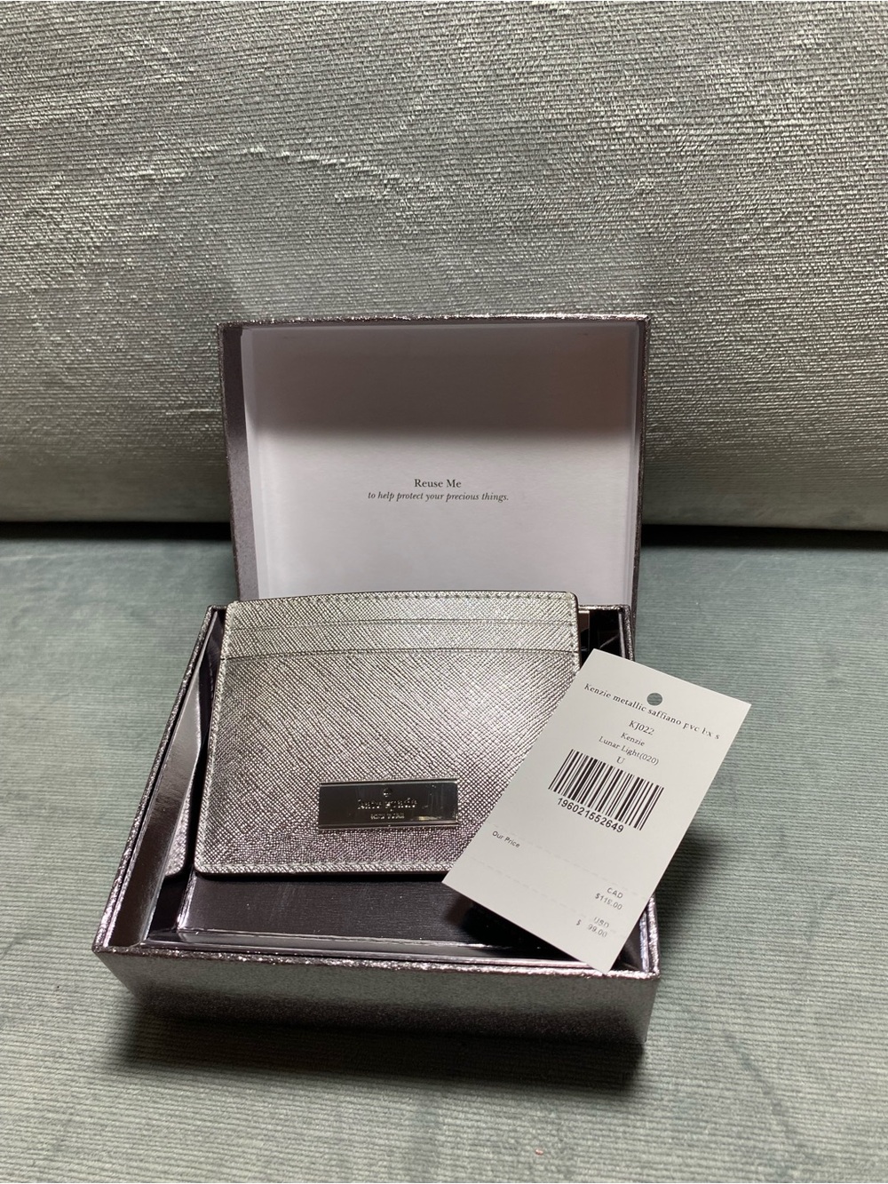 Kate Spade Kenzie Slim Metallic Silver Cardholder NWT in Elegant Silver Box